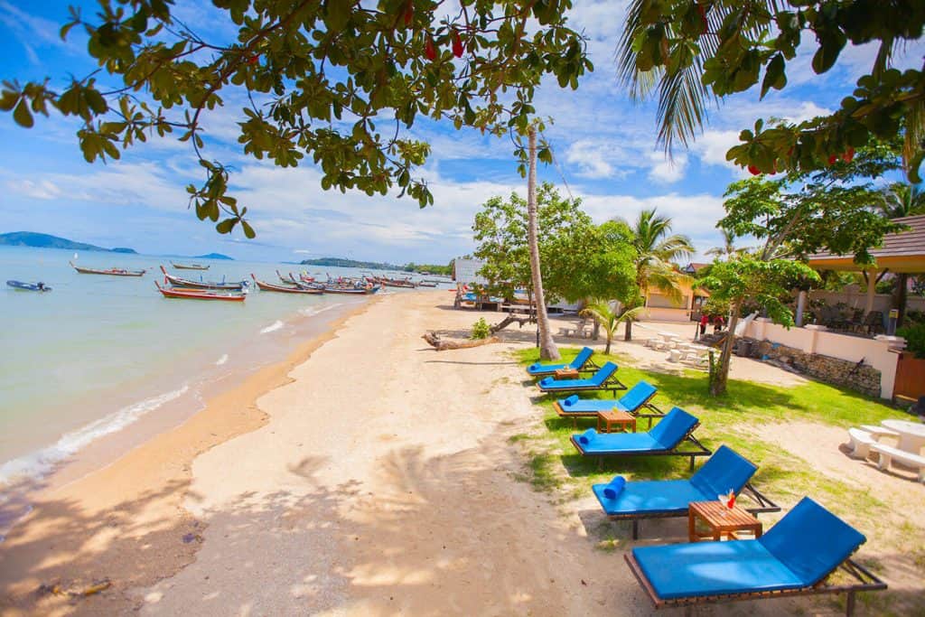 Пляж Чалонг (Chalong)